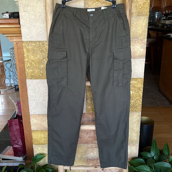 H&M Women’s 100% Cotton Utility Cargo High Rise Loose Fitted Pants With Pockets - Picture 3 of 9